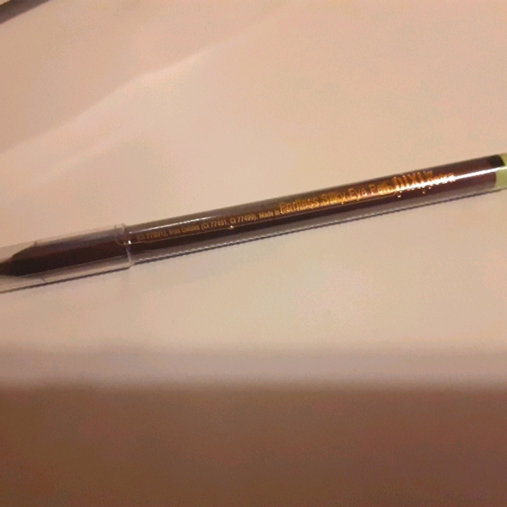 New makeup bundle - Picture 5 of 5